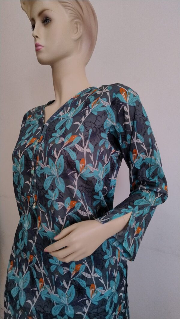Digital Printed Lawn - Image 2