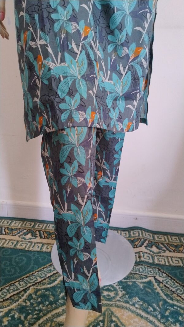 Digital Printed Lawn - Image 4