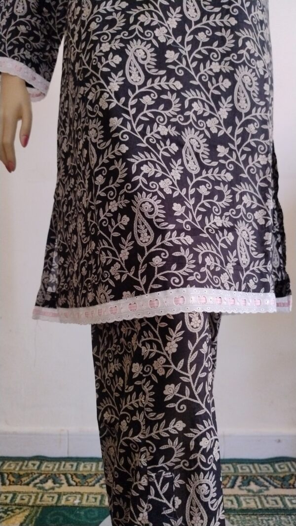 High Quality Lawn Floweral Digital Printed - Shirt & Trouser - Image 4